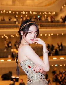 欧阳娜娜吃瓜群众,娱乐圈的“瓜田”再掀波澜