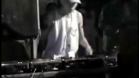 吃瓜纹身女dj,揭秘娱乐圈背后的真相